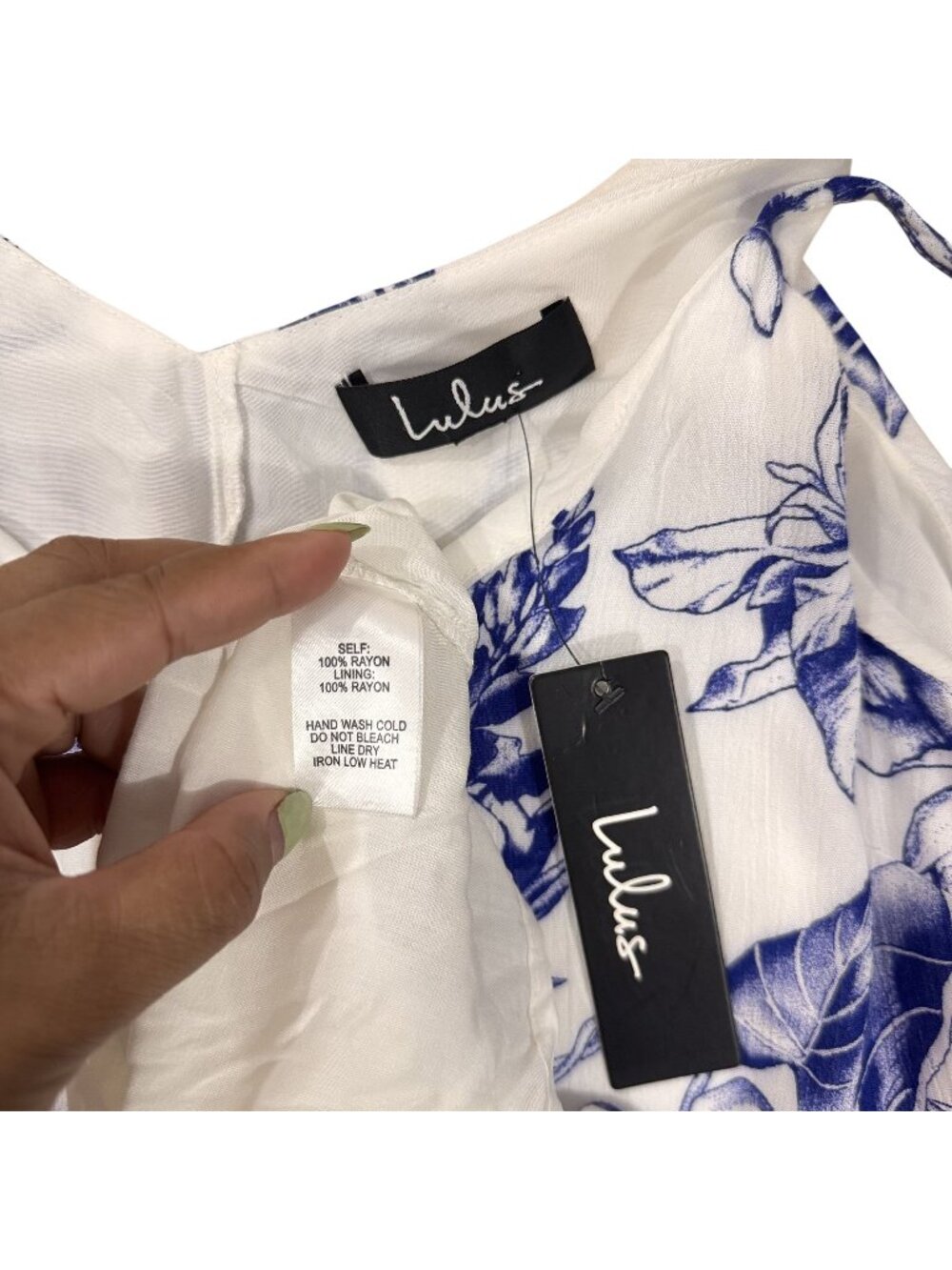 Lulus Women's Blue White Floral Ruffle Hem Mini Dress Sleeveless Size Small - Picture 8 of 8